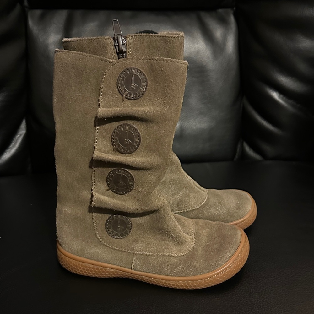Livie & Luca Tempo Suede Boots in Tan with Clock Side Buttons Girls Size 10